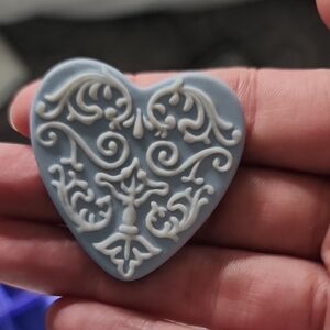Wedgewood Heart Pin
